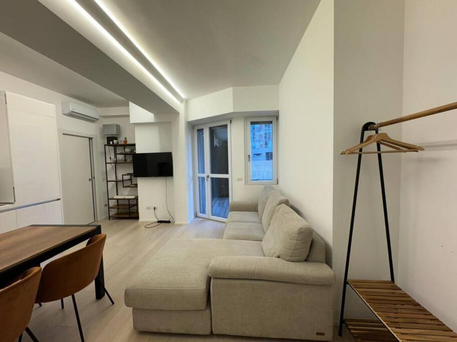 Modern Apartment - Walking Distance To Milan Central Station Ngoại thất bức ảnh