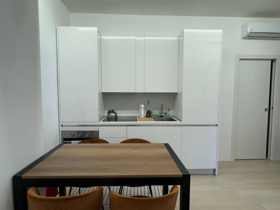 Modern Apartment - Walking Distance To Milan Central Station Ngoại thất bức ảnh